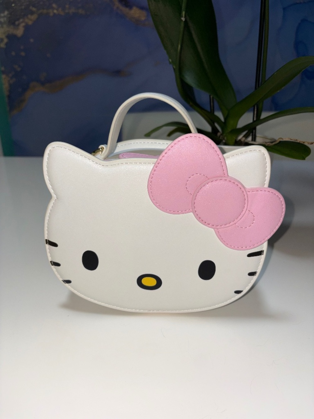 Hello kitty purse